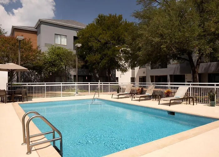 Hotel Courtyard By Marriott- Austin 3*