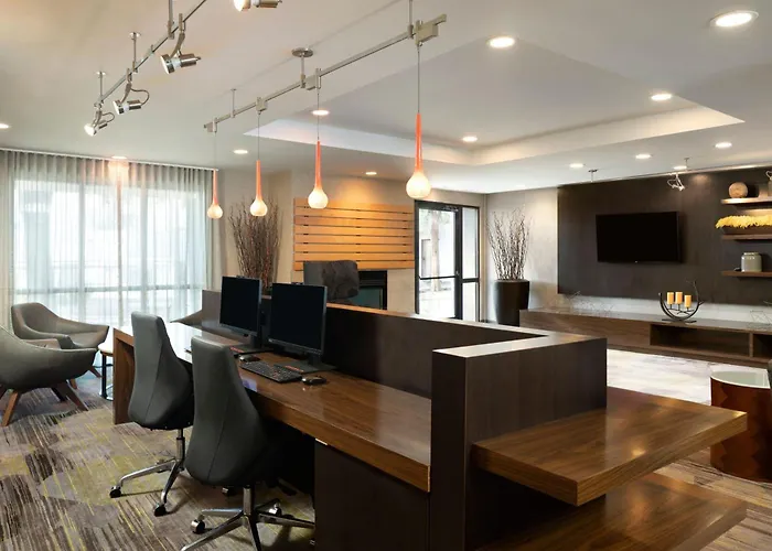 Hotel Courtyard By Marriott- Austin