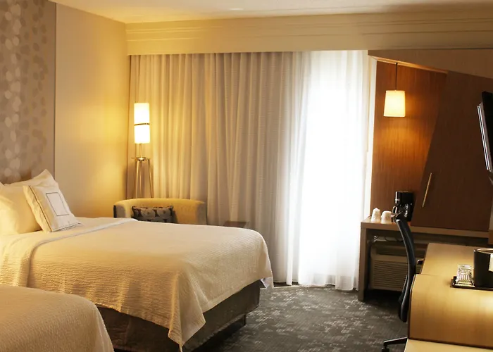 Courtyard By Marriott- Austin Hotel 3*