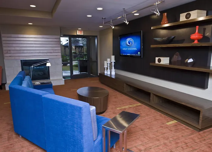 Courtyard By Marriott- Austin 3*