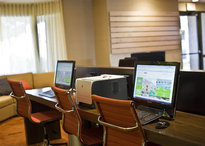 Hotel Courtyard By Marriott- Austin