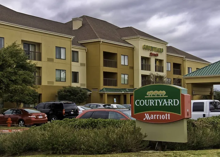 Courtyard By Marriott- Austin